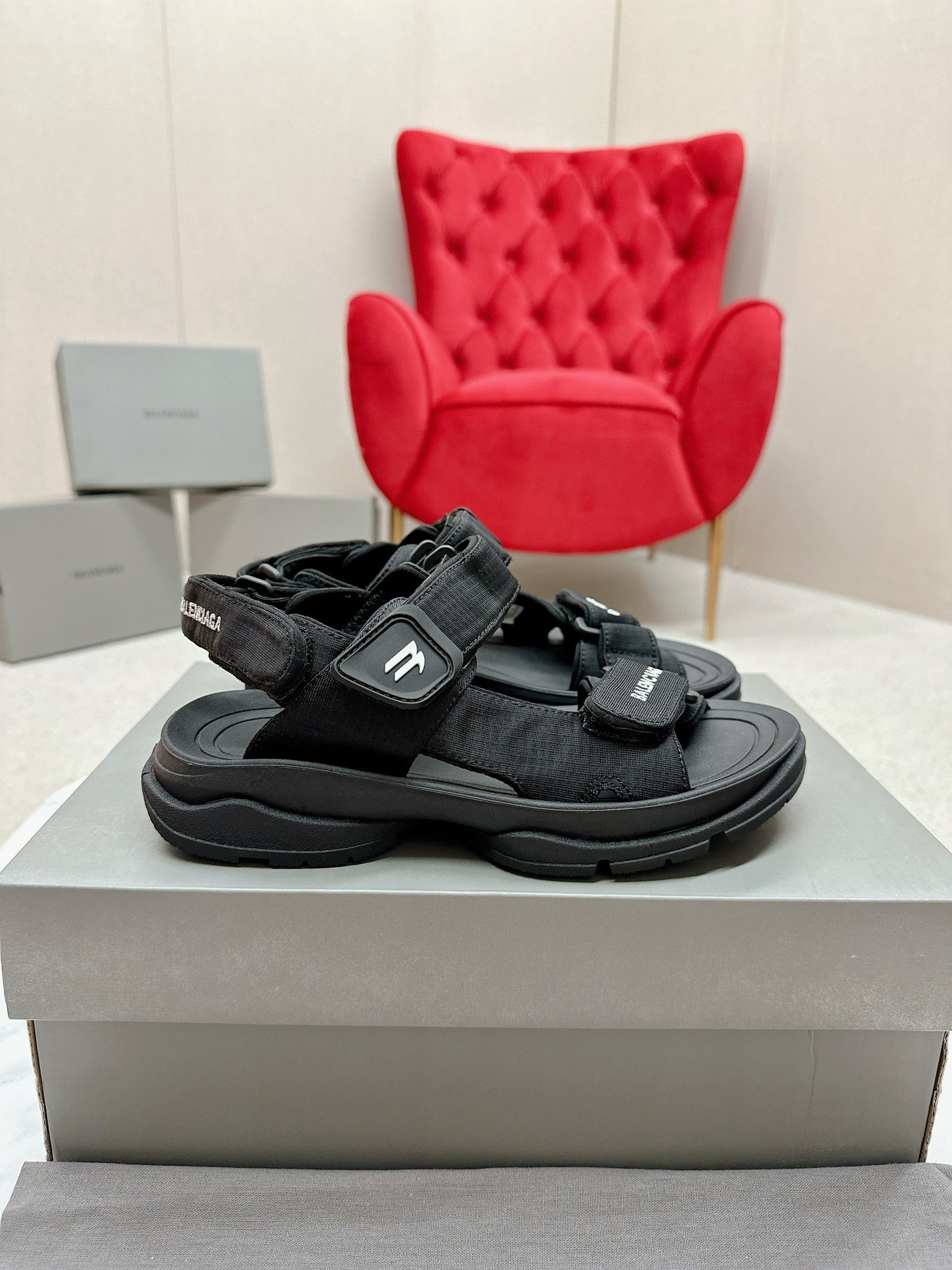 Balenciaga Tourist Velcro sandals