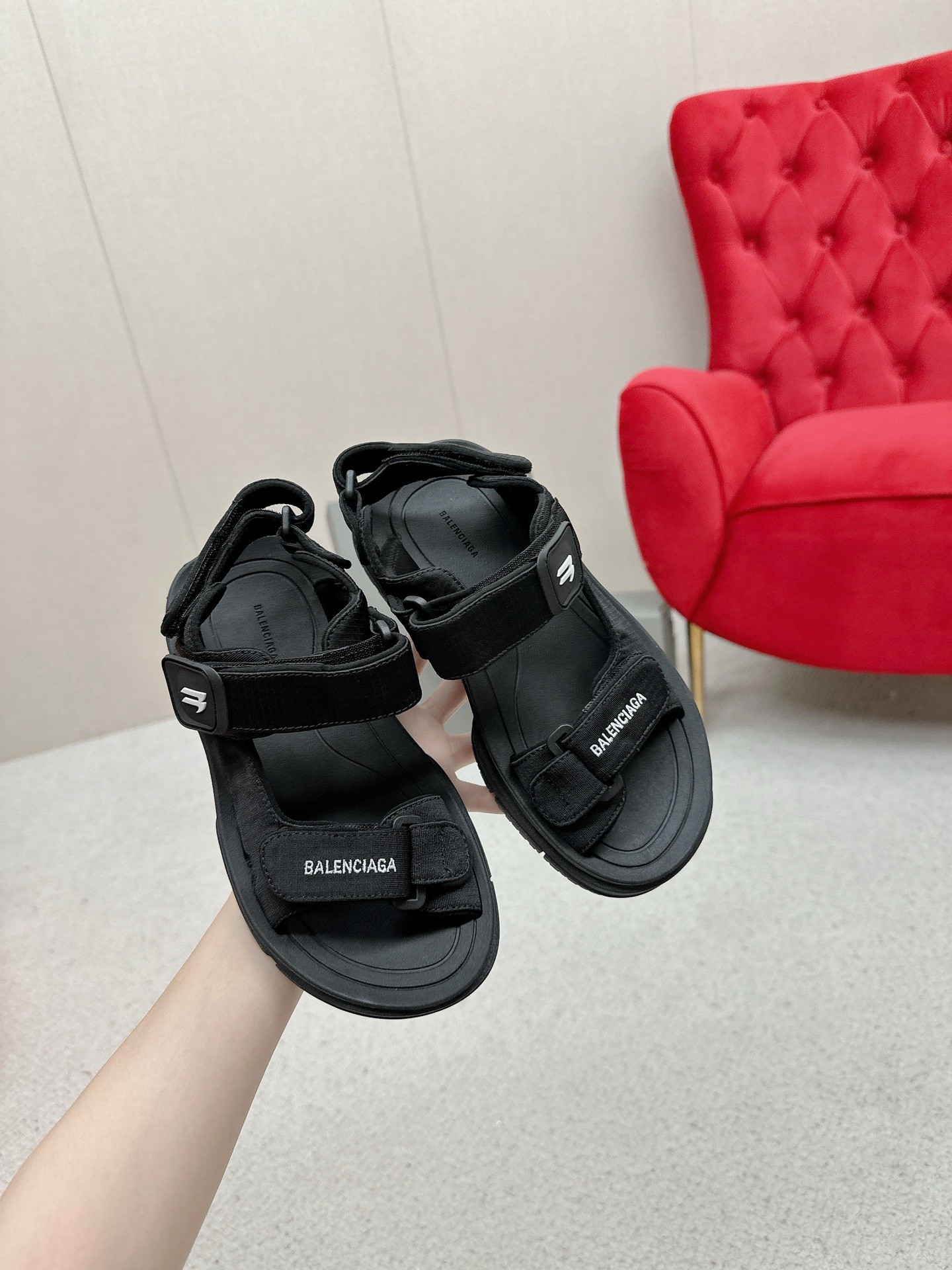 Balenciaga Tourist Velcro sandals
