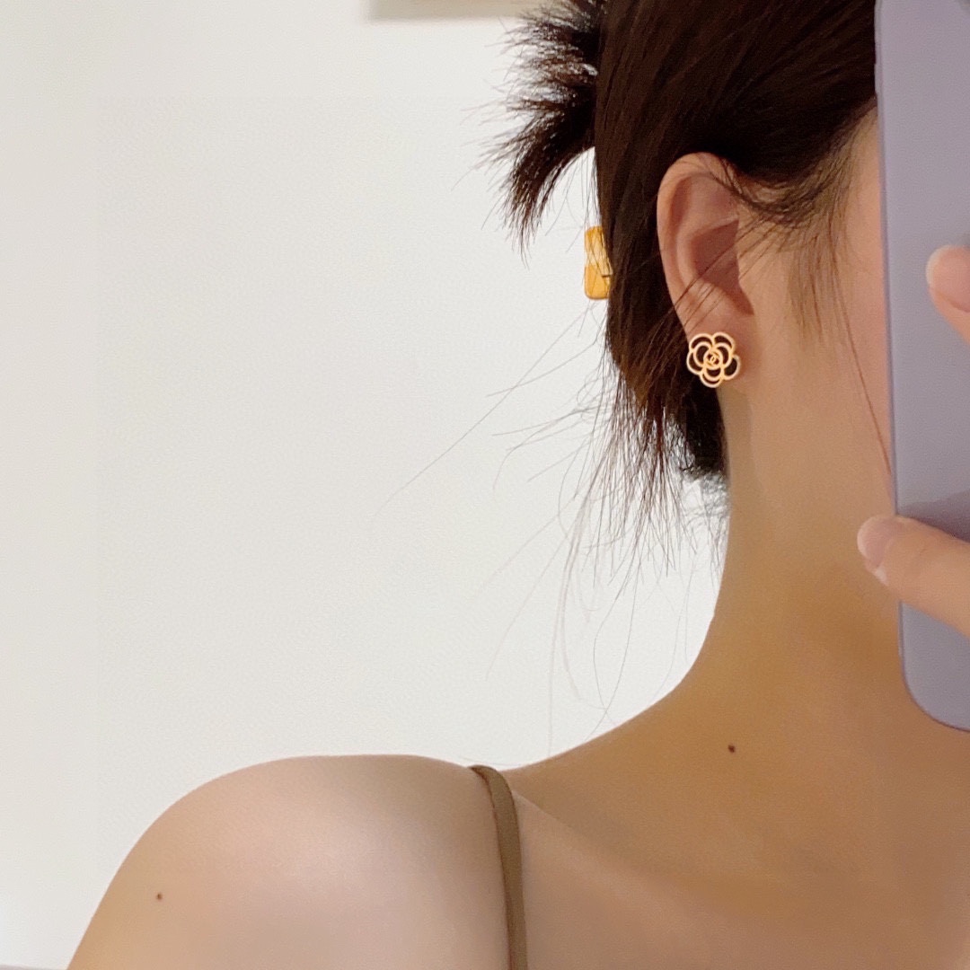 Chanel stud earrings