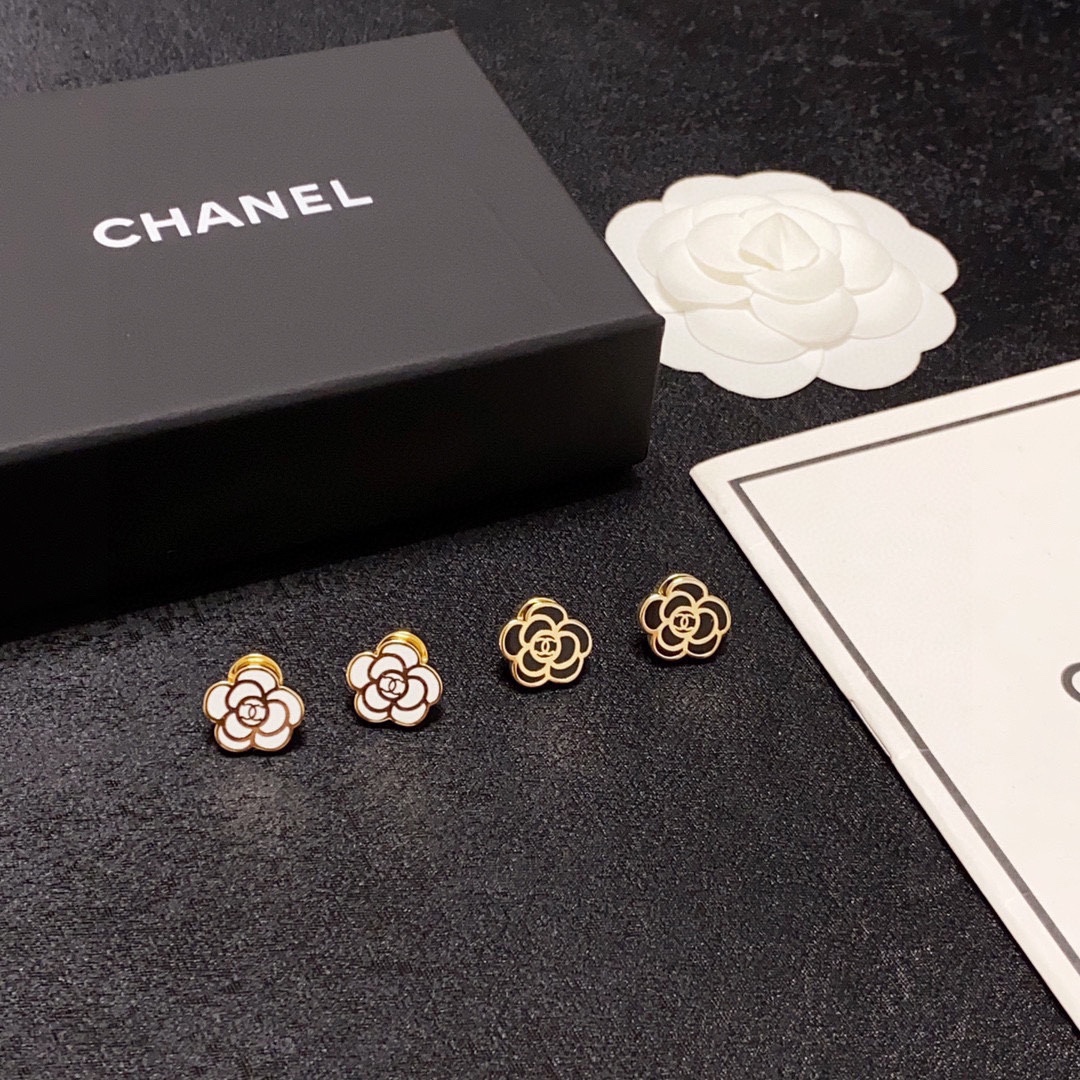 Chanel stud earrings
