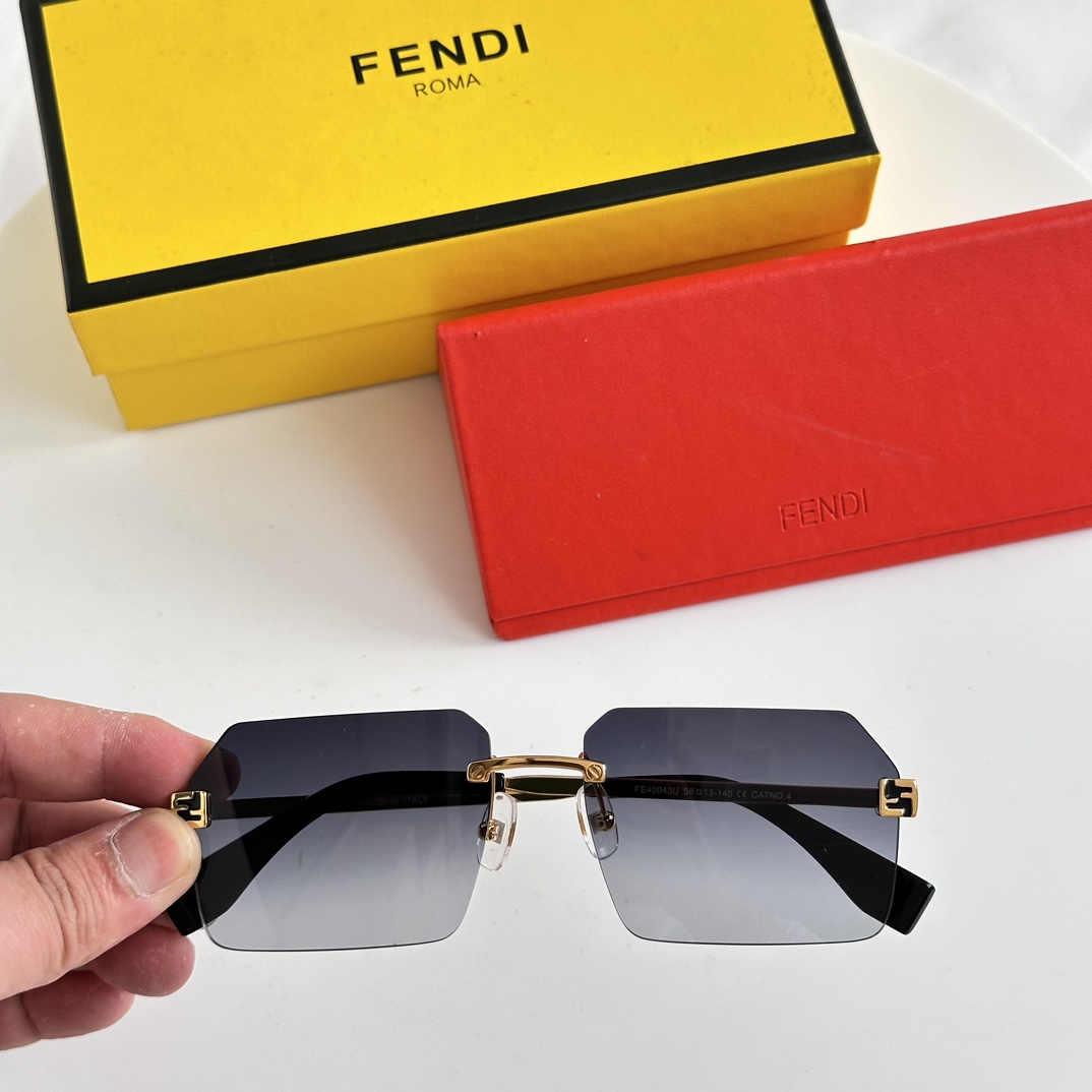 FENDI Sunglasses