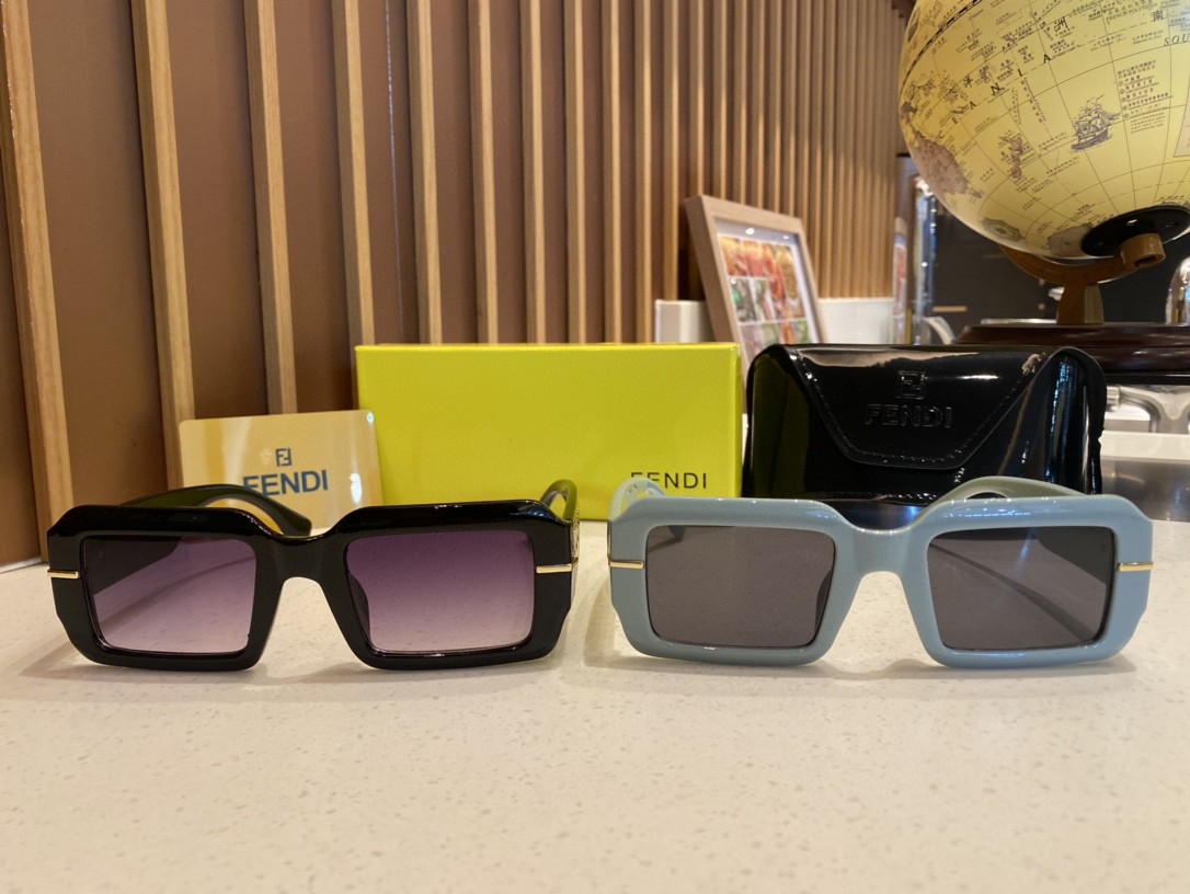 FENDI Sunglasses
