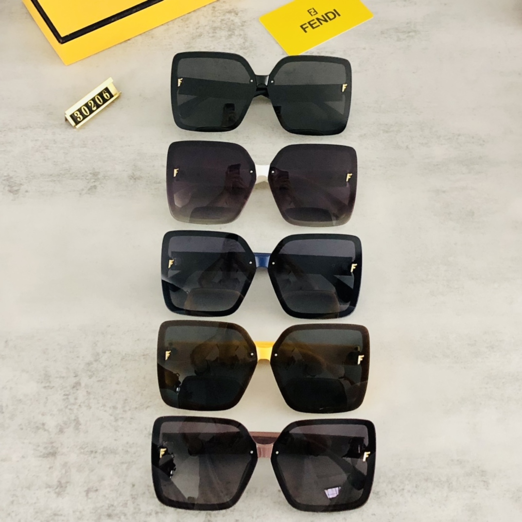 FENDI Sunglasses