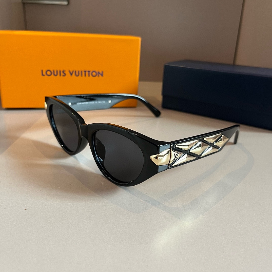 LV peephole Sunglasses