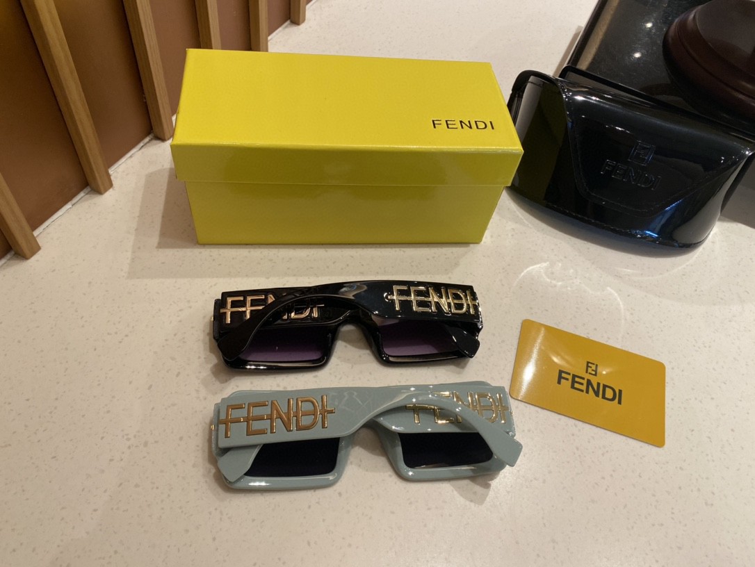 FENDI Sunglasses