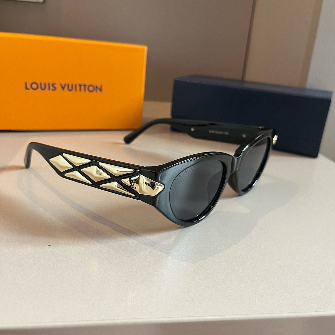 LV peephole Sunglasses