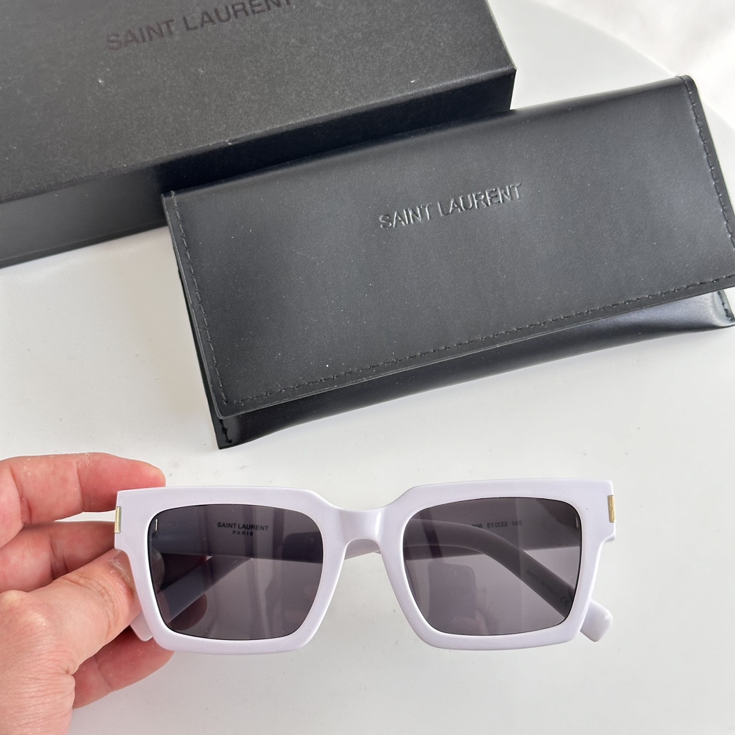 SAINT LAURN Sunglasses