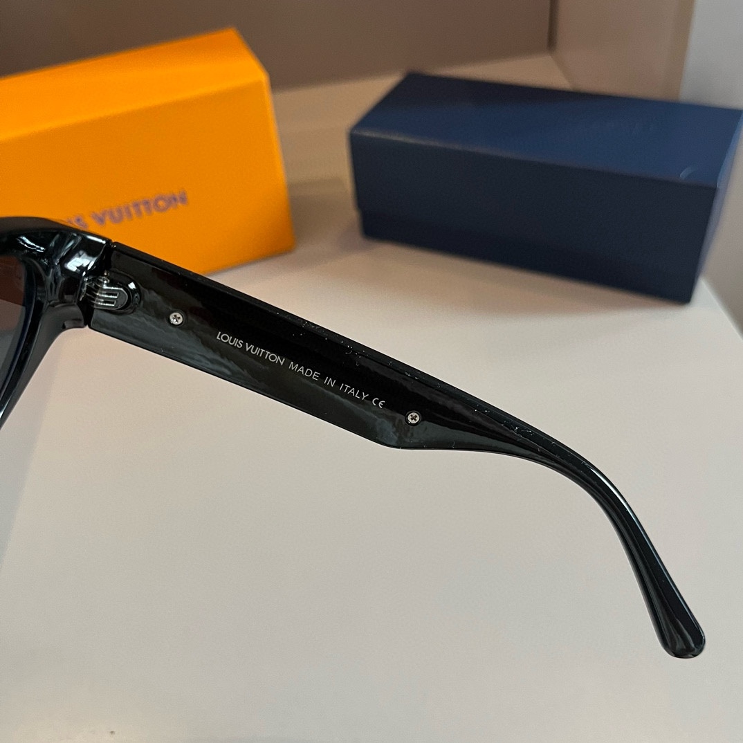 LV peephole Sunglasses