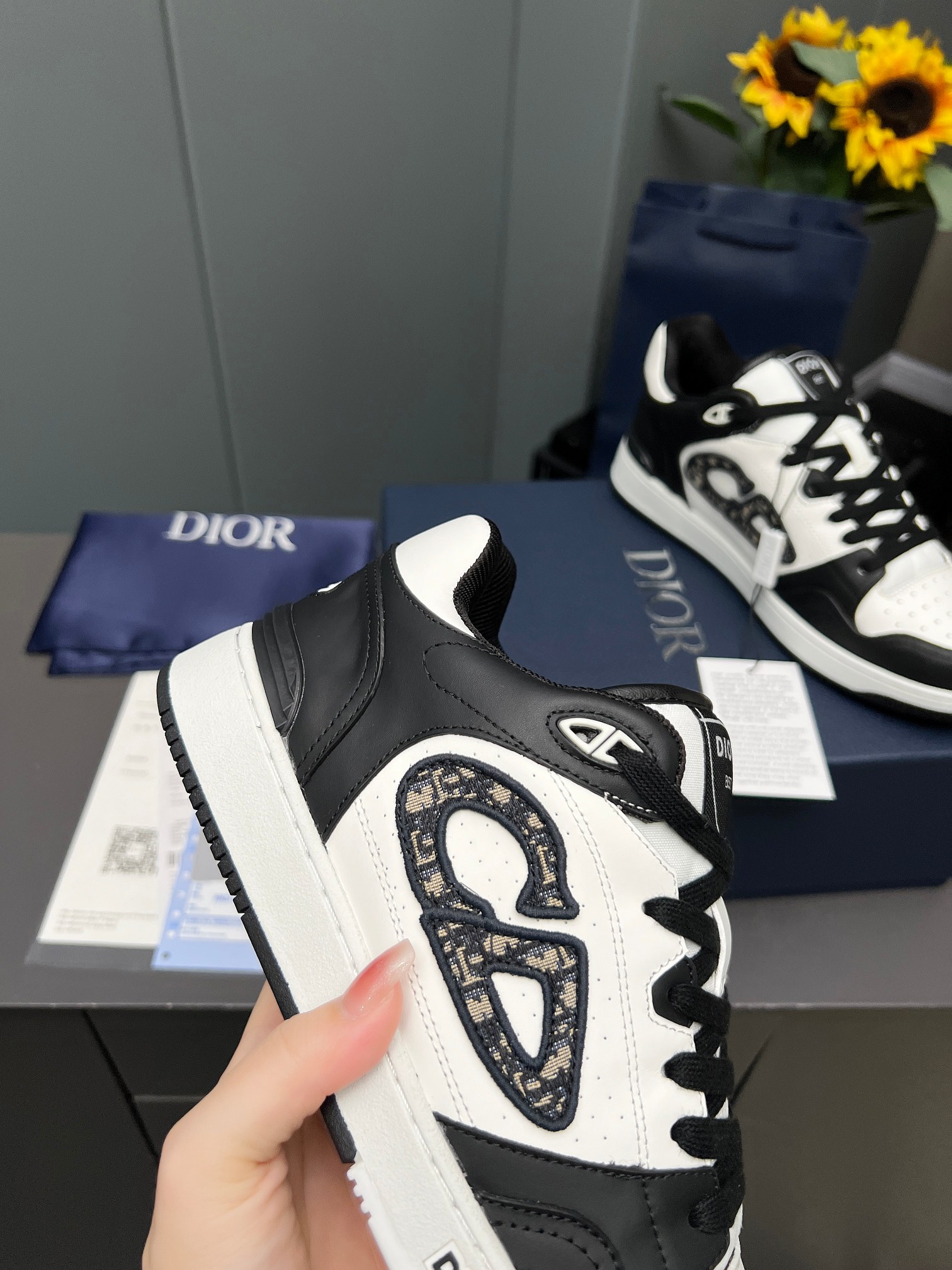 Dior B57 mid-top sneakers
