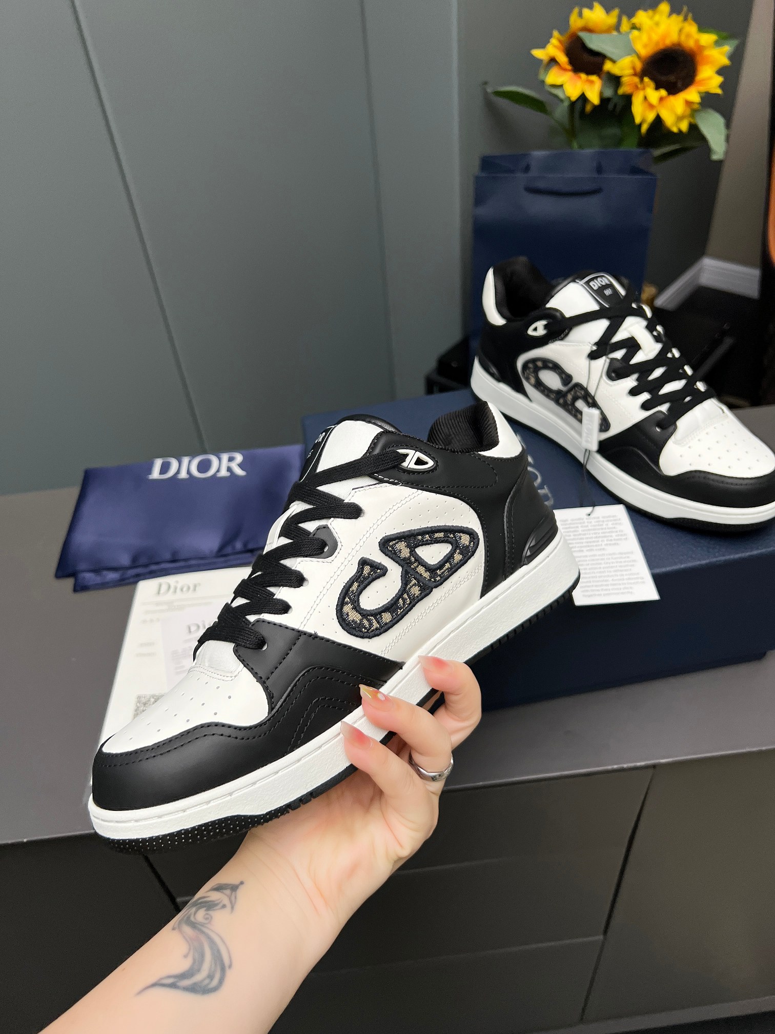 Dior B57 mid-top sneakers