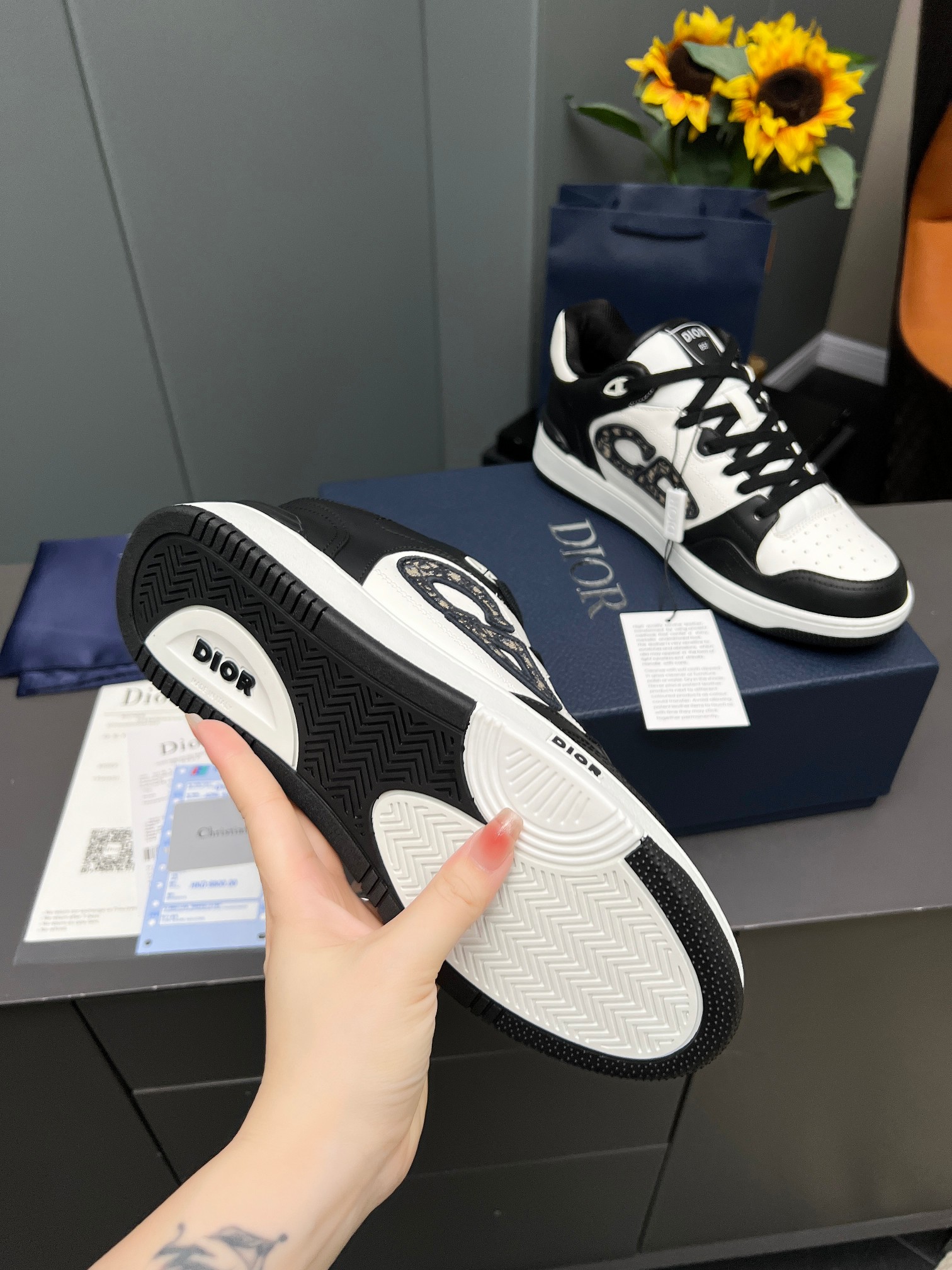 Dior B57 mid-top sneakers