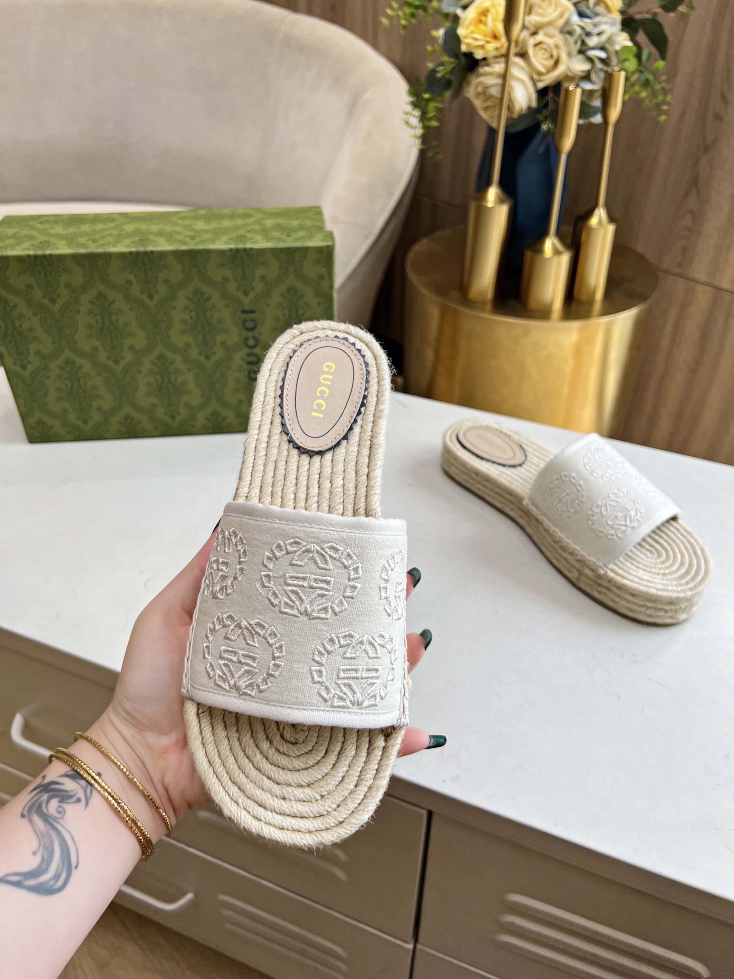 Gucci electric embroidered espadrille slippers