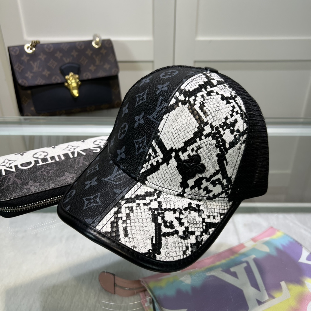 LV Hat