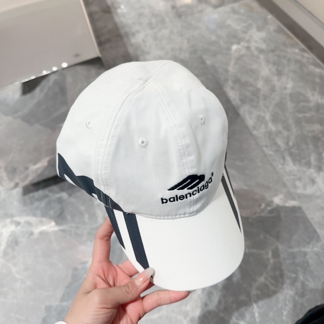 BALENCIAGA Hat