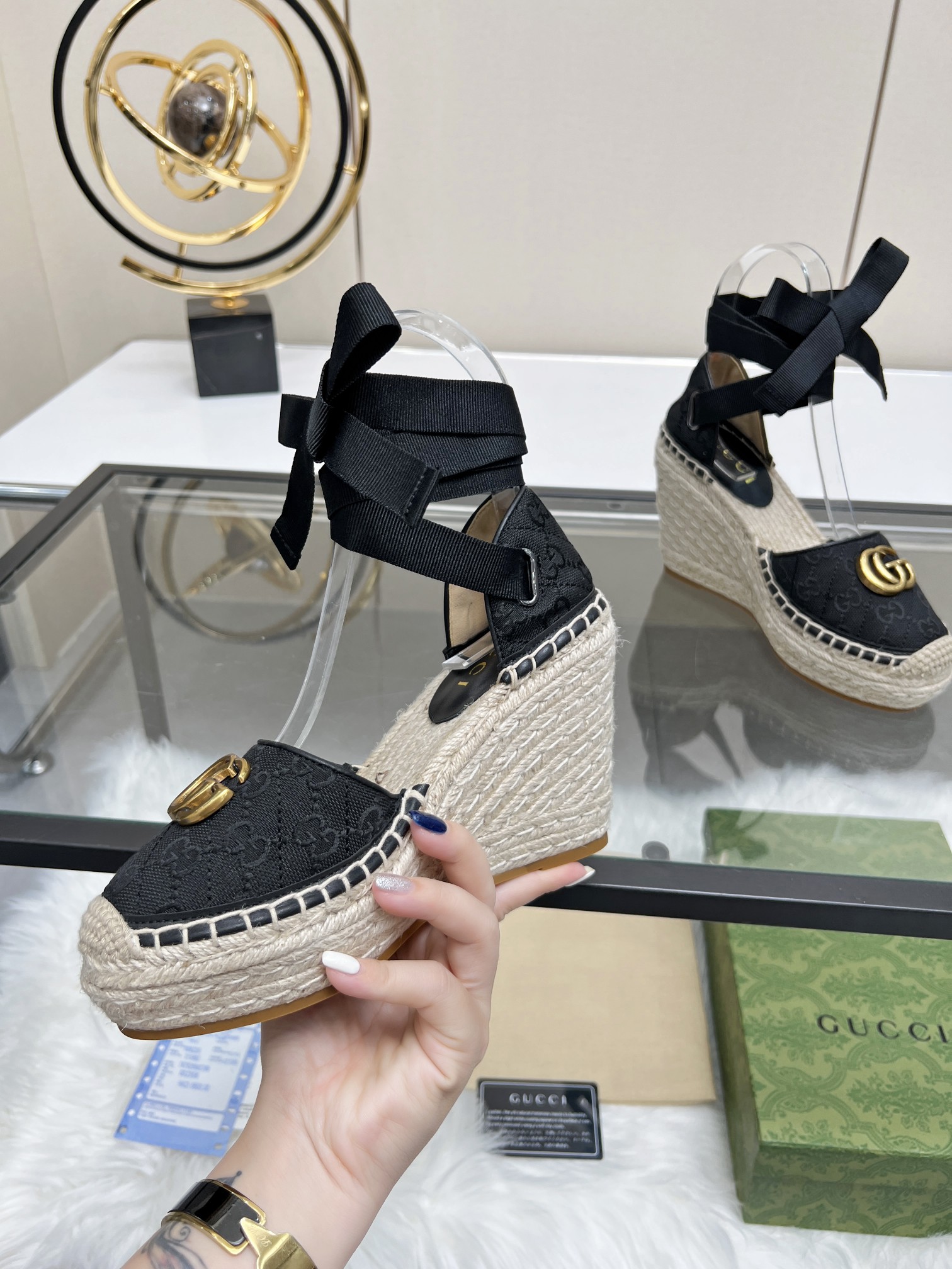 GUCCI Wedge fisherman sandals Platform espadrilles