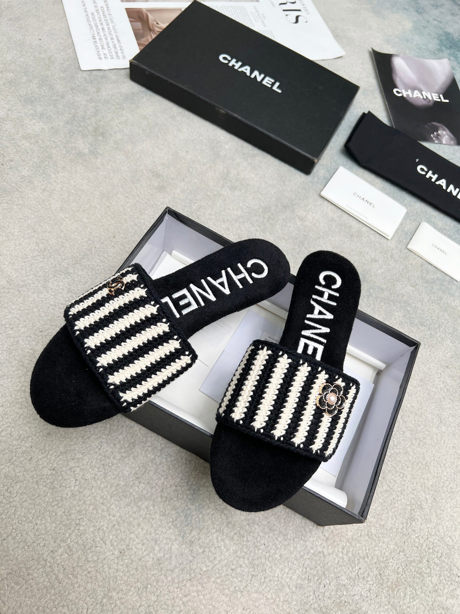 CHANEL Slippers