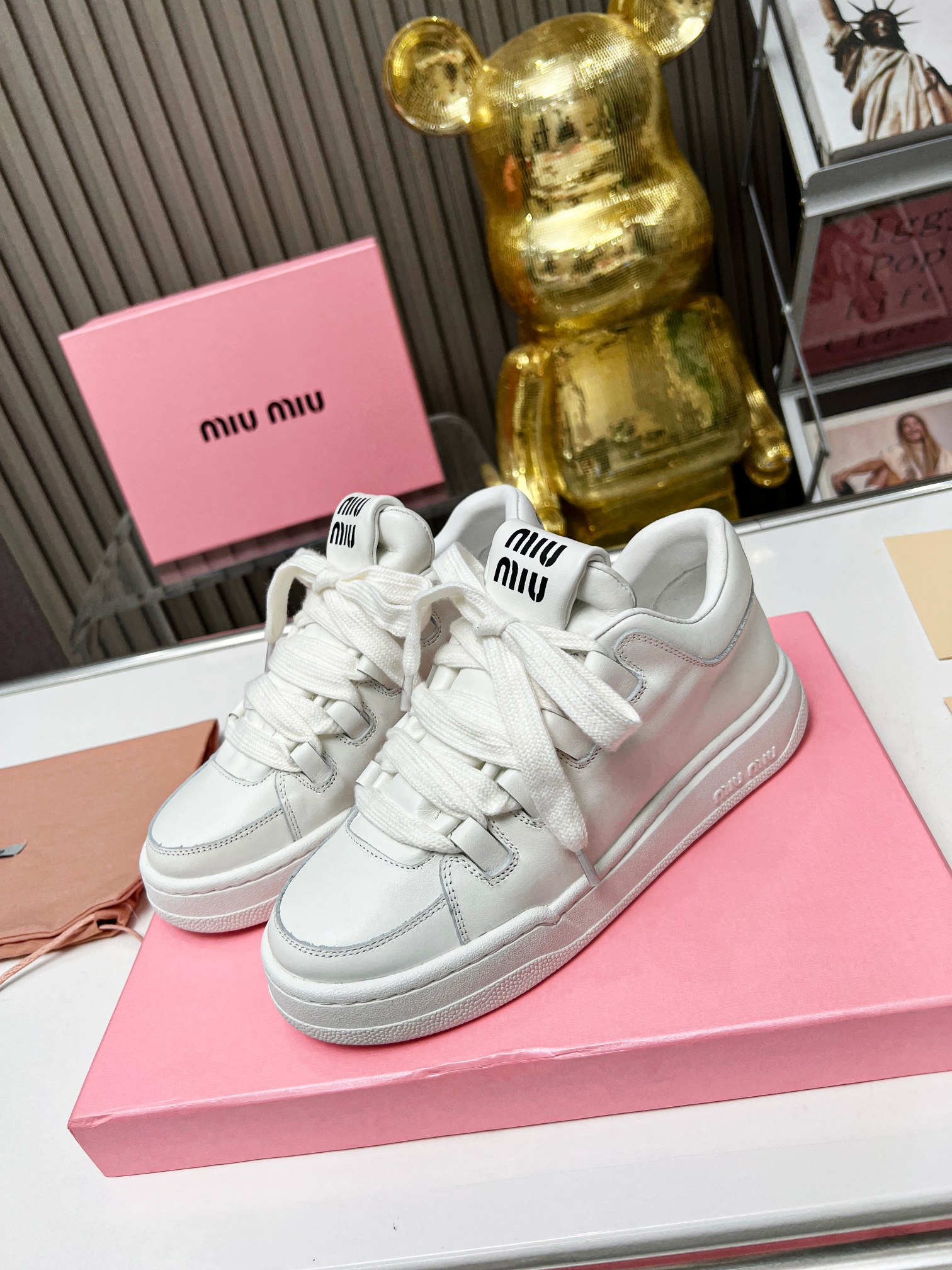 MIUMIU Sneakers