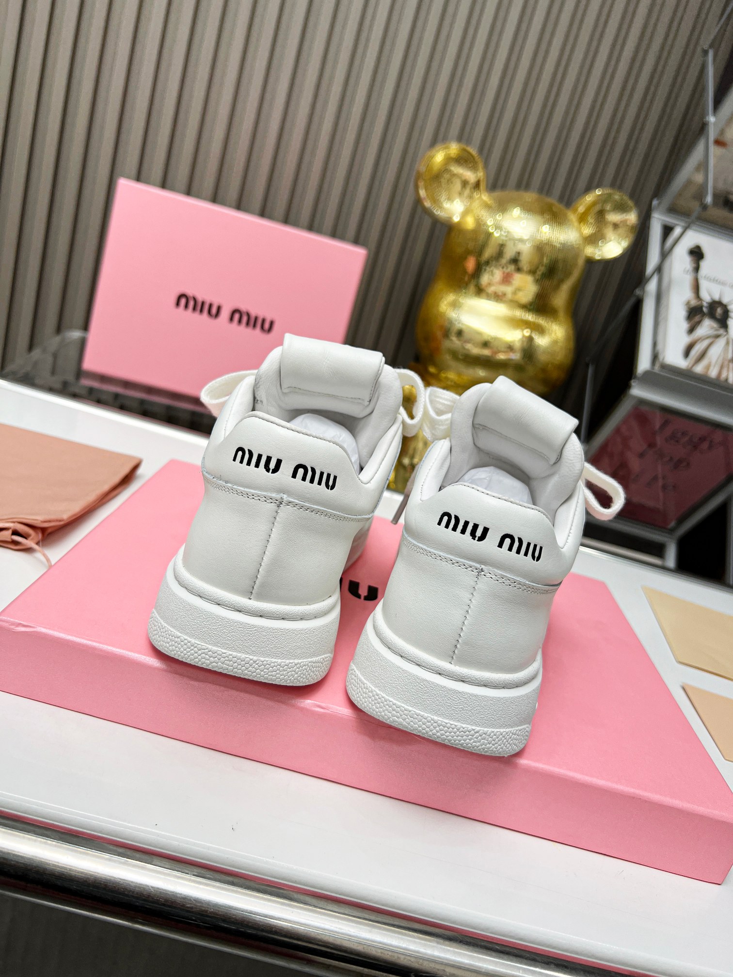 MIUMIU Sneakers