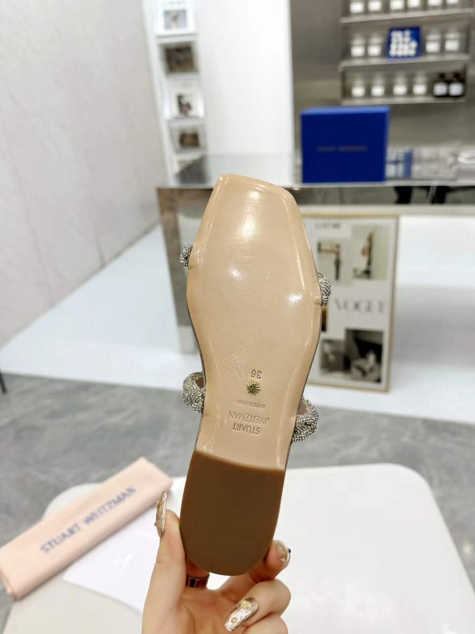 STUART WEITZMAN Woven diamond sandals flat bottomed mop