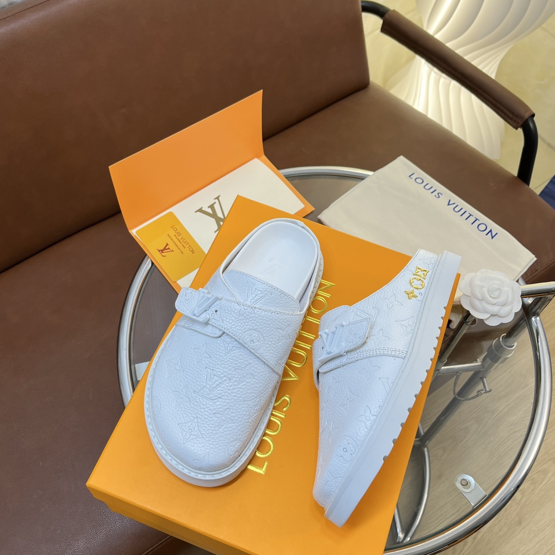 LOUIS VUITTON SLIDES