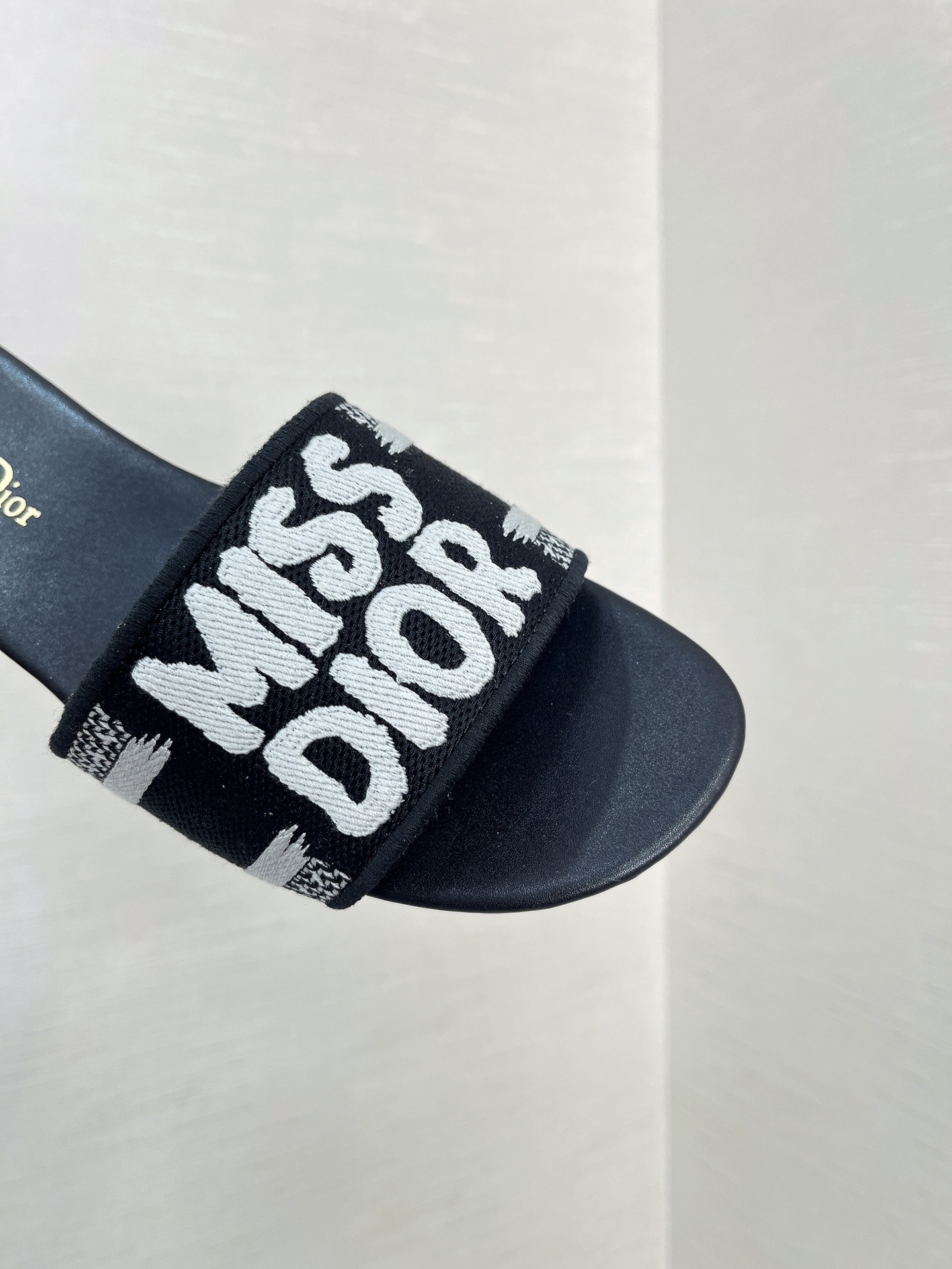 DIOR Latest Popular Miss Dior Graffiti Logo Embroidery SLIDES