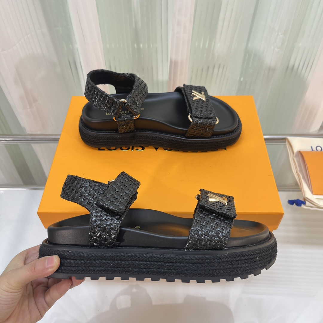 LOUIS VUITTON SANDALS