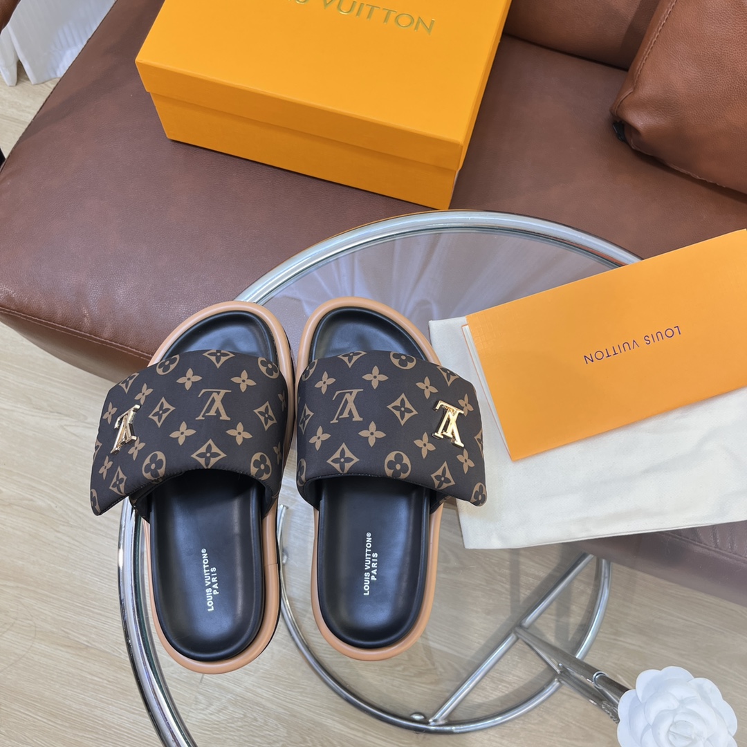 LOUIS VUITTON SLIDES