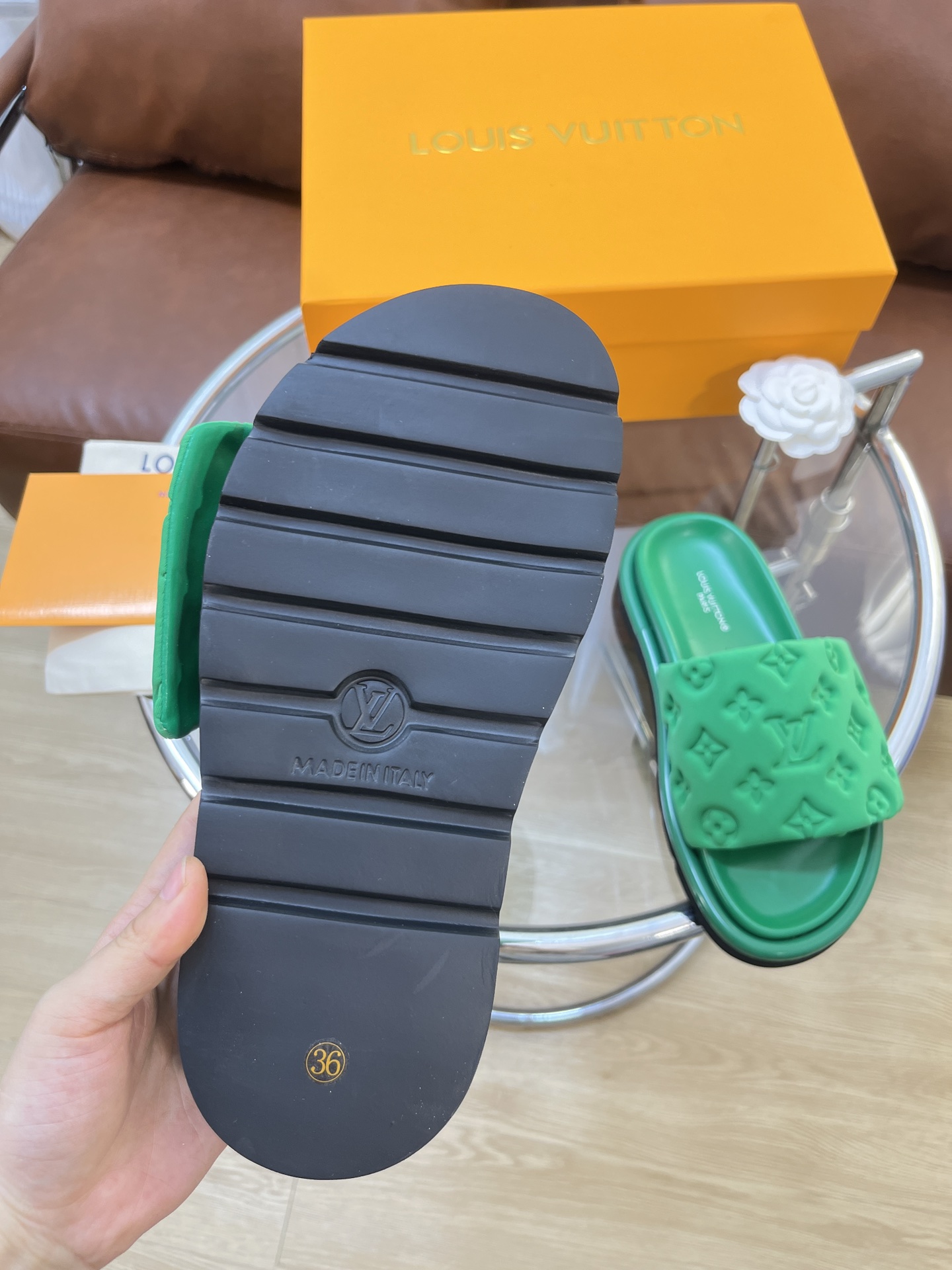 LOUIS VUITTON SLIDES