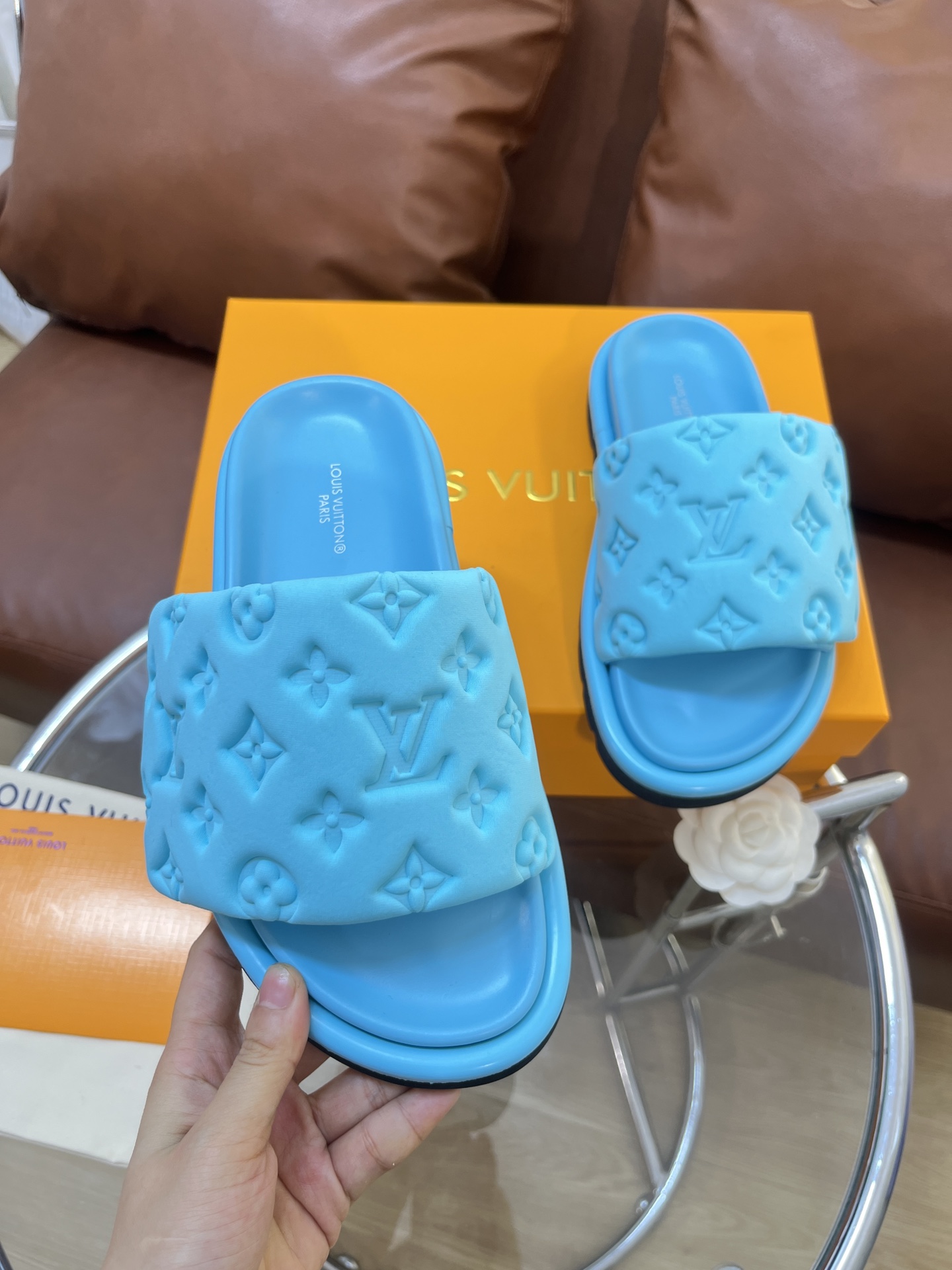 LOUIS VUITTON SLIDES