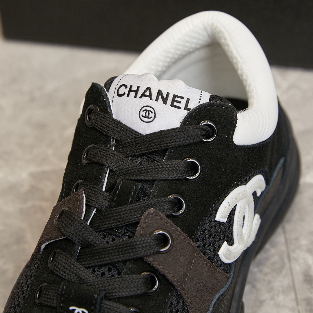 CHANEL SNEAKERS