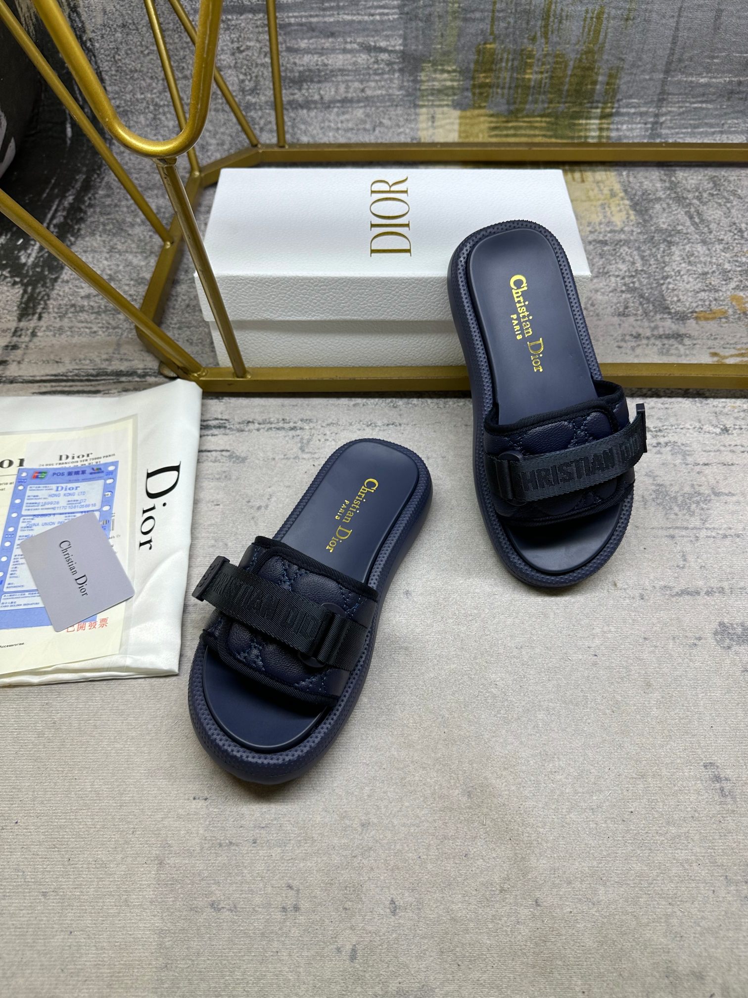 DIOR Latest Popular  SLIDES