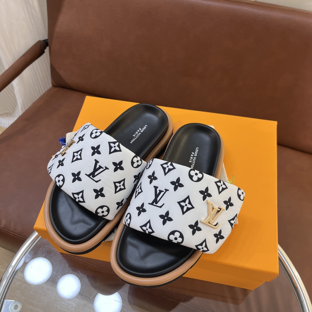 LOUIS VUITTON SLIDES