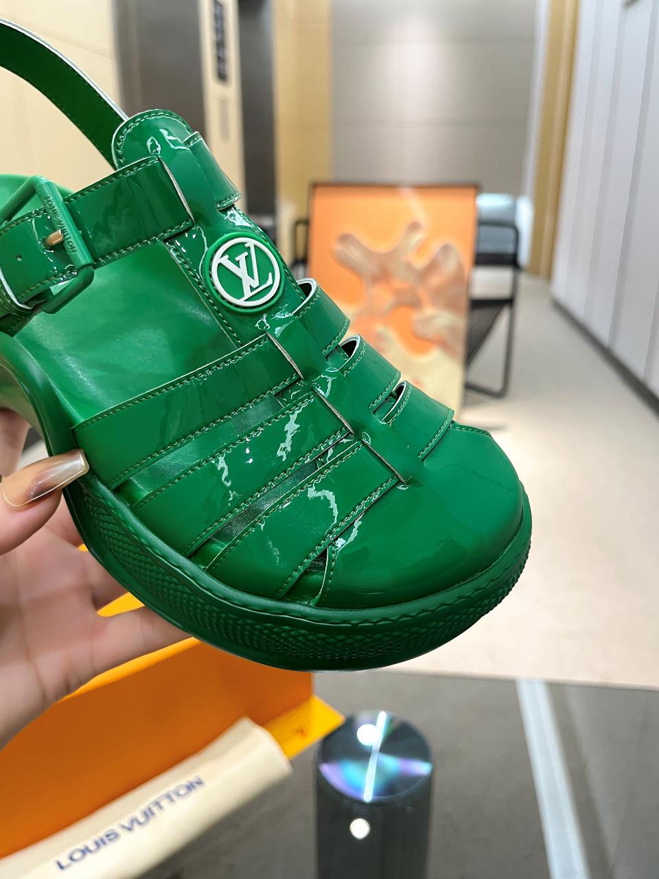 LOUIS VUITTON SANDALS