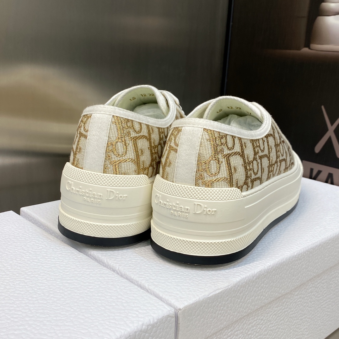 DIOR SNEAKERS