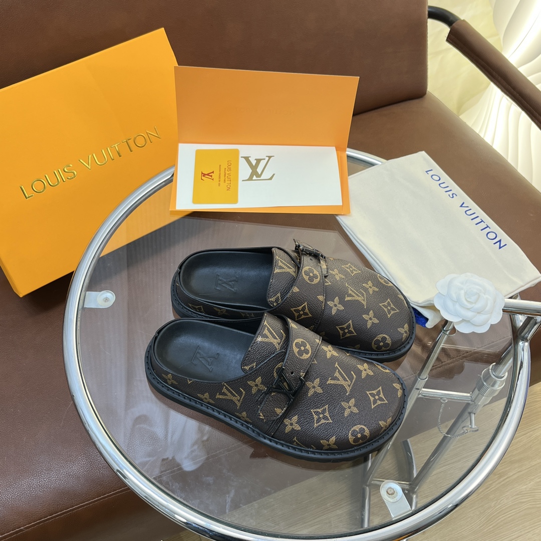 LOUIS VUITTON SLIDES