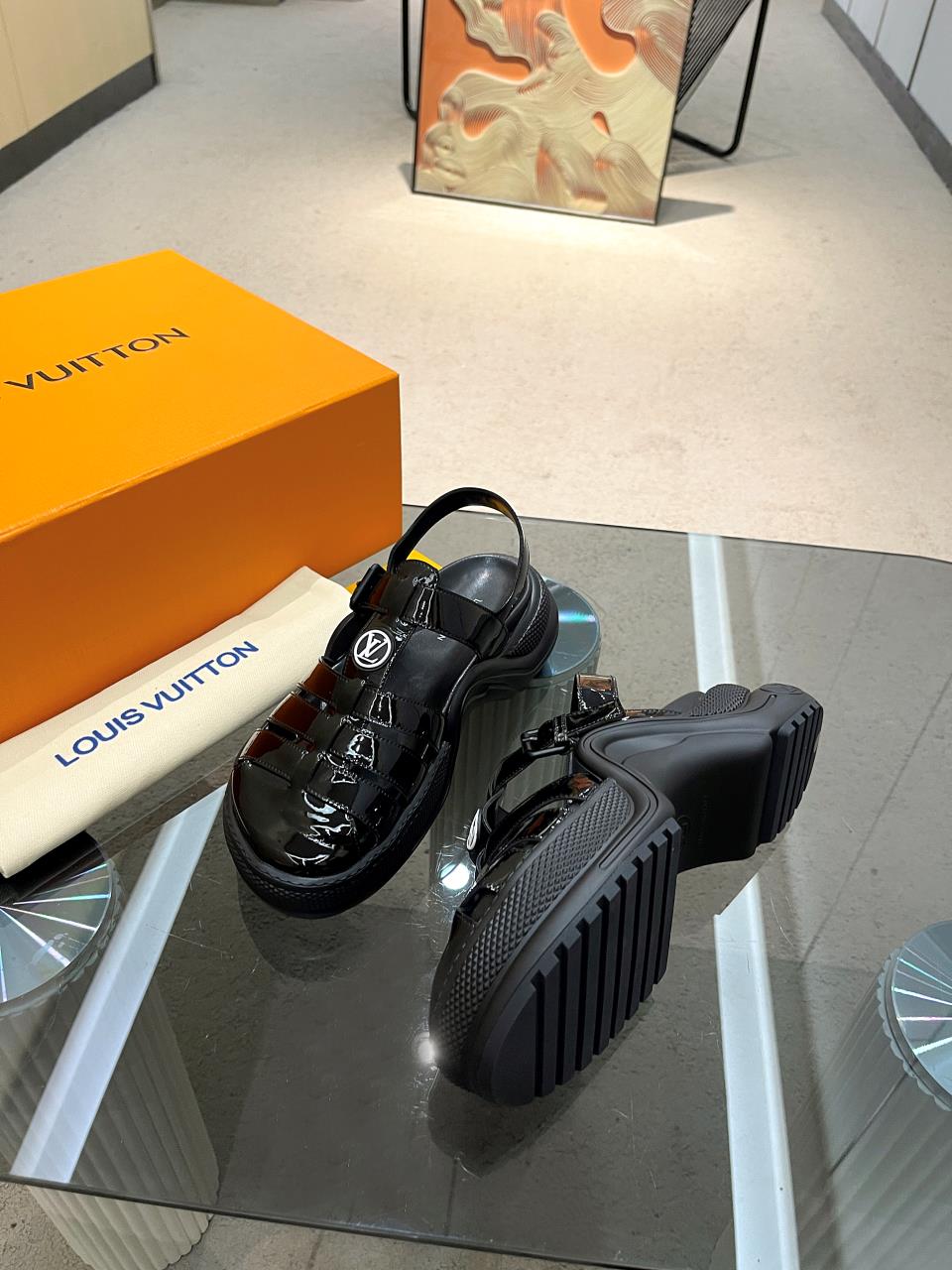 LOUIS VUITTON SANDALS