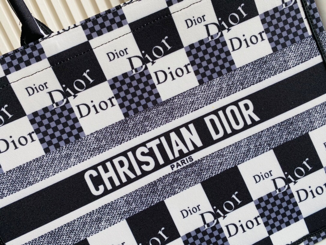 DIOR BAG