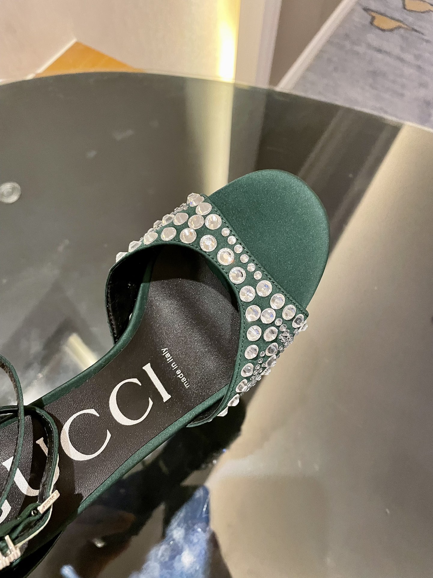 GUCCI SANDALS