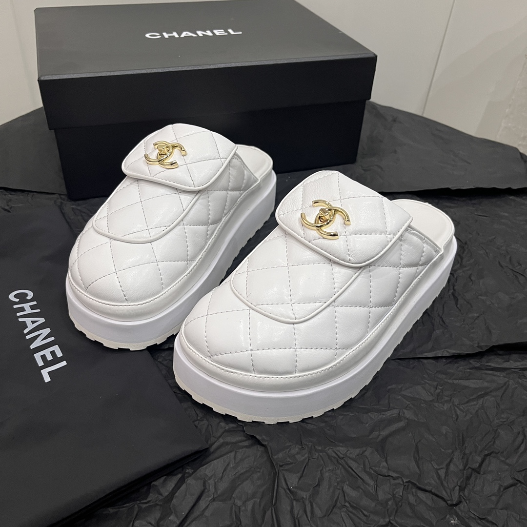 CHANEL SANDALS