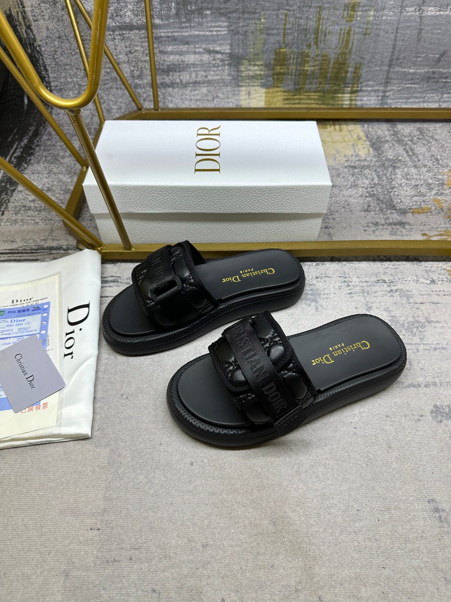 DIOR Latest Popular  SLIDES