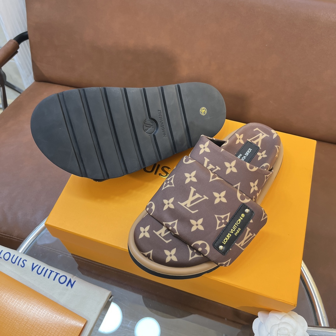 LOUIS VUITTON SLIDES