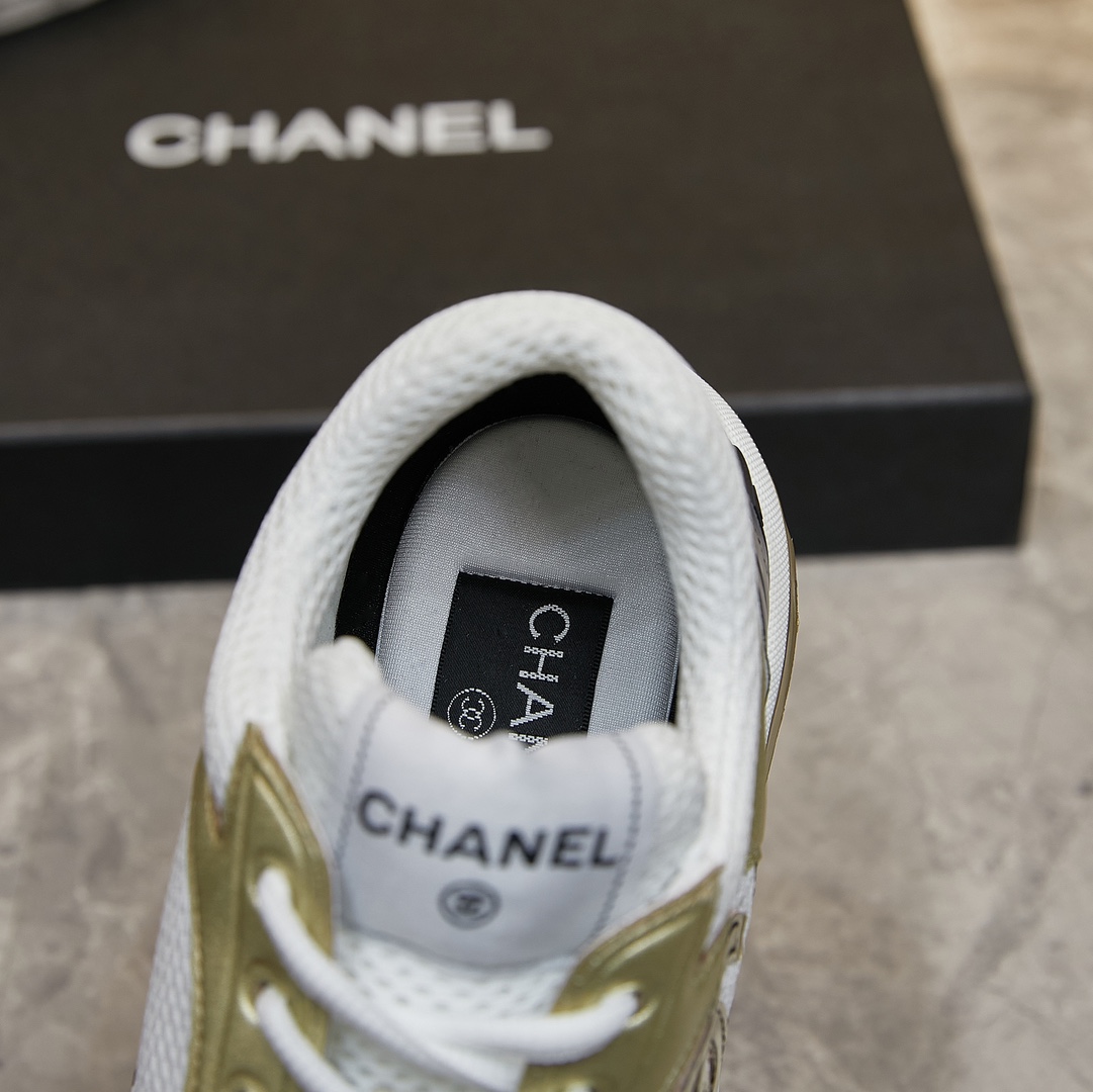 CHANEL SNEAKERS