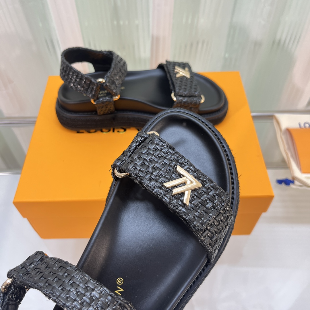 LOUIS VUITTON SANDALS