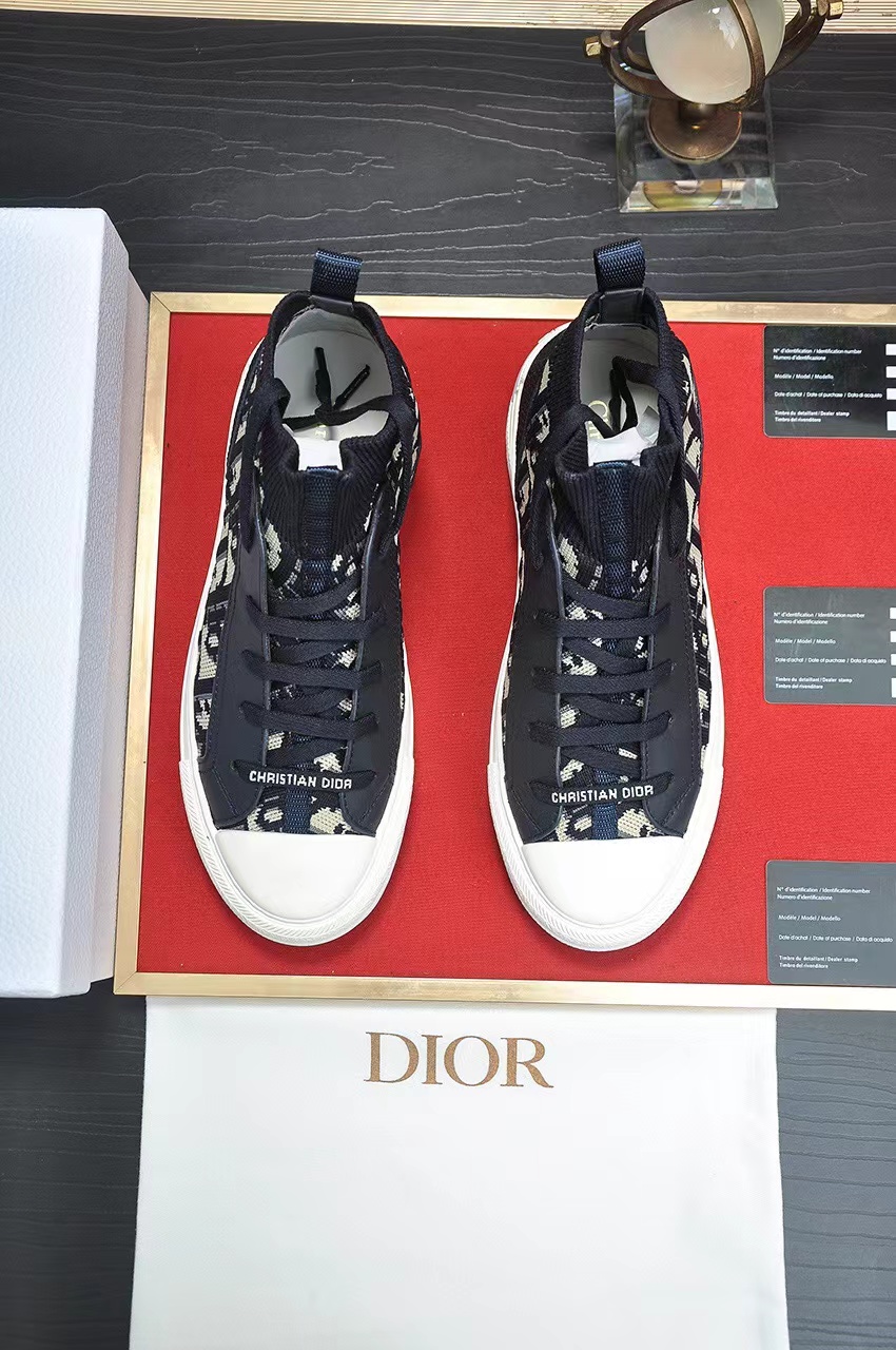 Dior Walk'N' Sneaker