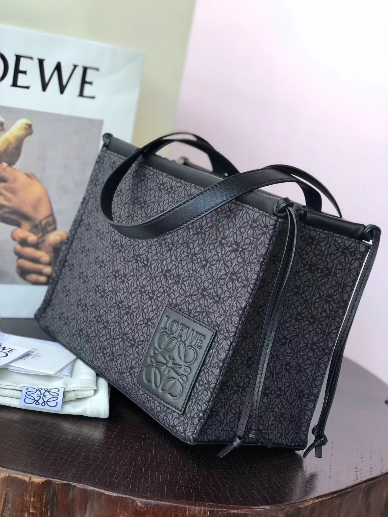 LOEWE Embroidered tote shopping bag