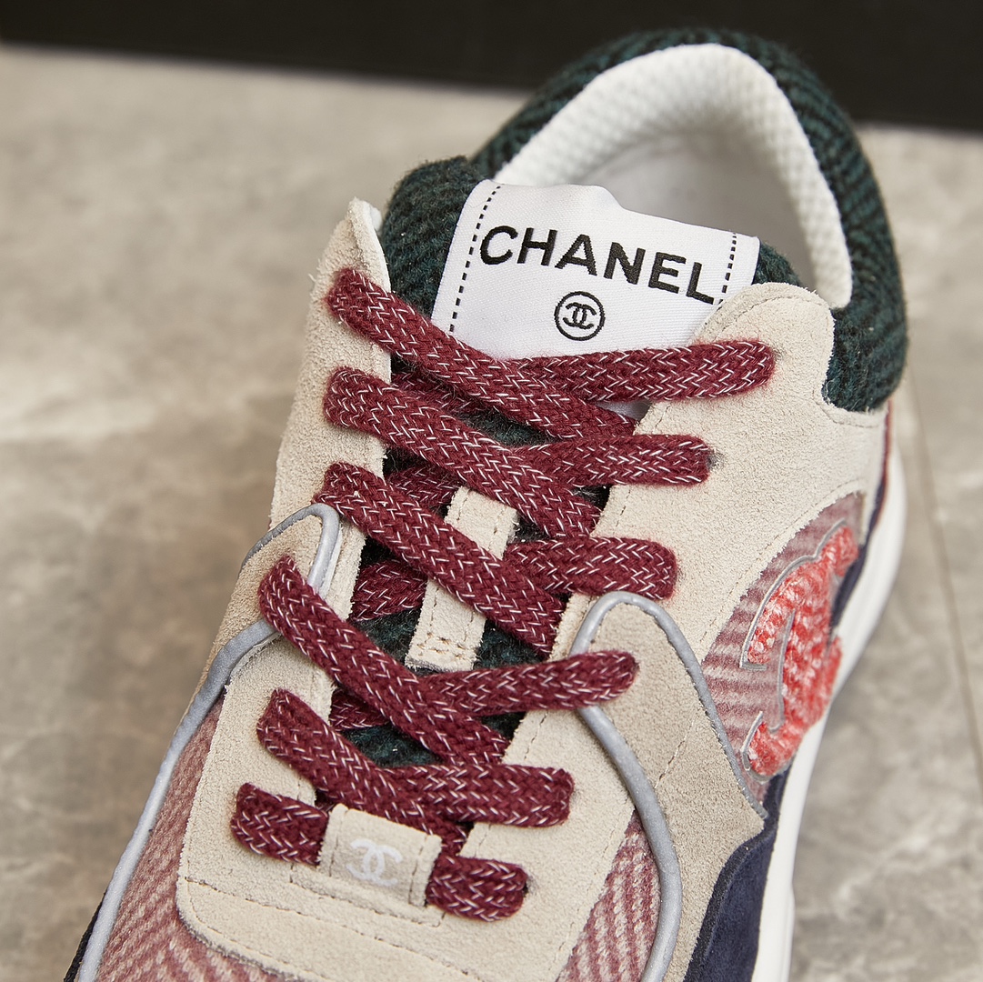 CHANEL SNEAKERS