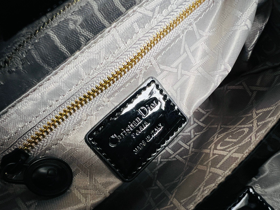 DIOR BAG