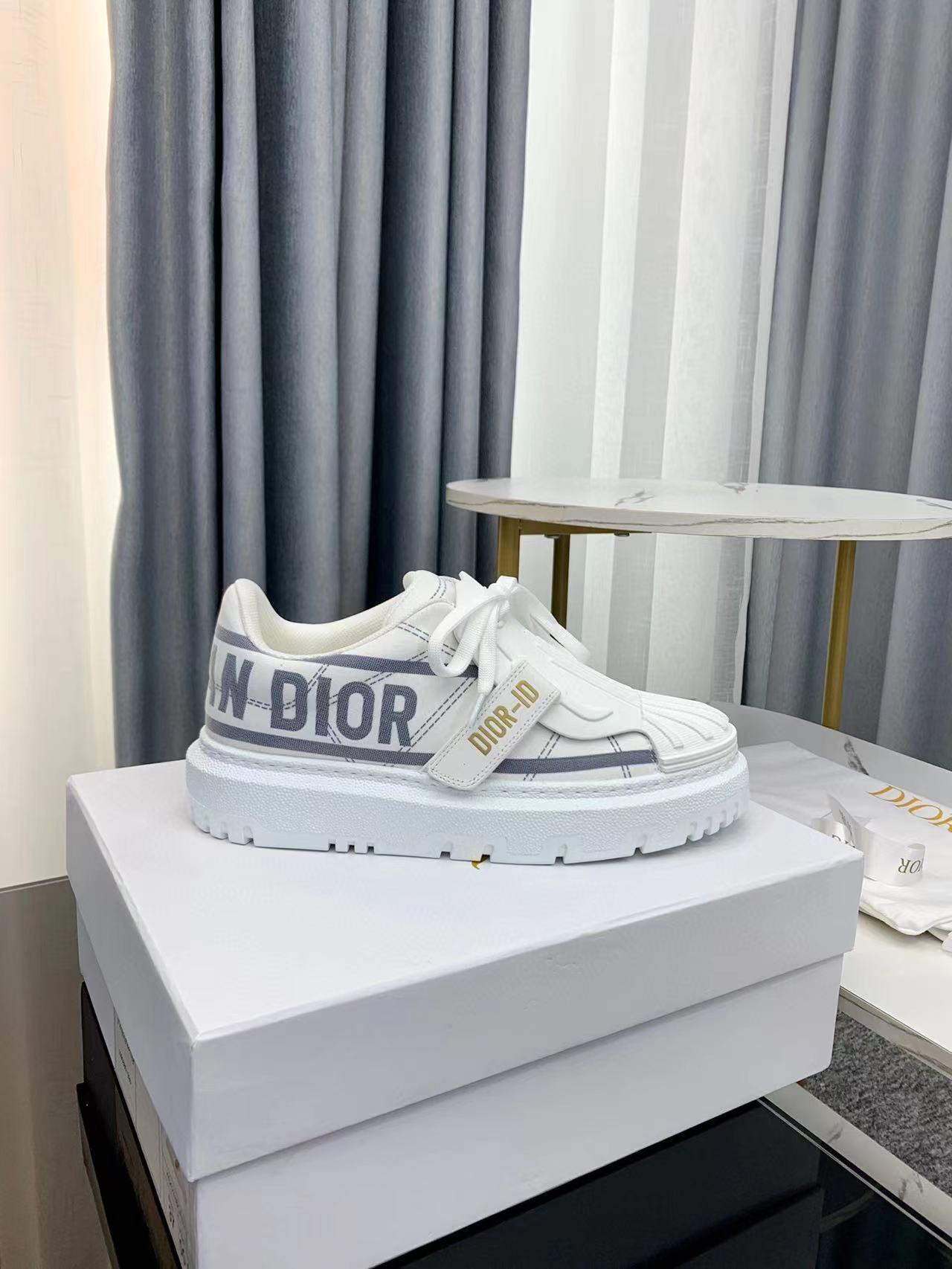 Dior Shell Toe Casual Sports Shoes