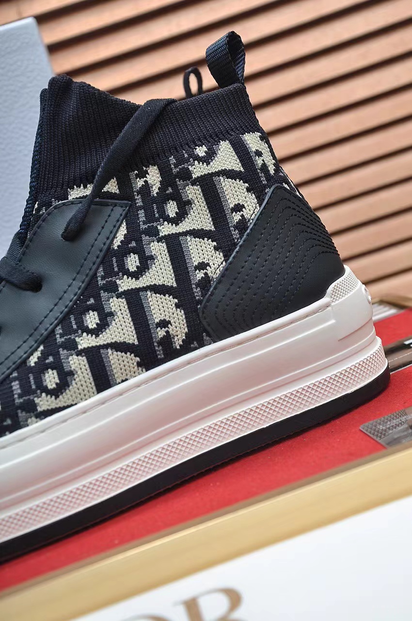 Dior Walk'N' Sneaker