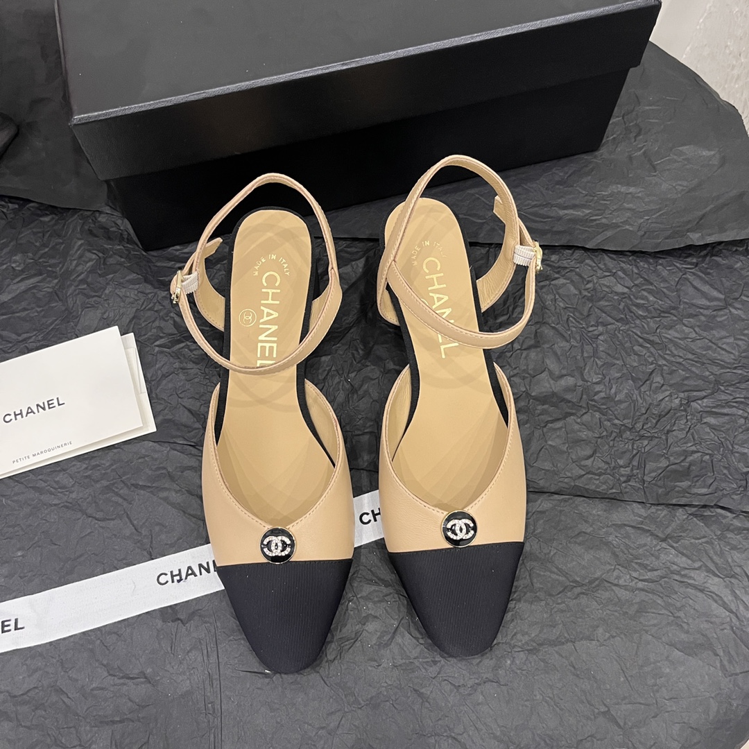 CHANEL SANDALS
